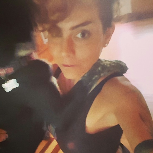 Meet your Posher, Michelle - Picture 1 of 1